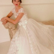1940s vintage wedding dress
