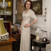 1940s vintage wedding dress