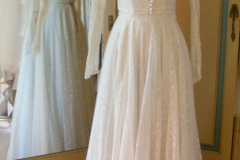 1940s vintage wedding dress